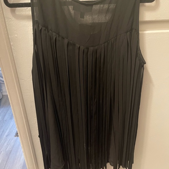 Lane Bryant Sleeveless blouse with fringe - Picture 4 of 4